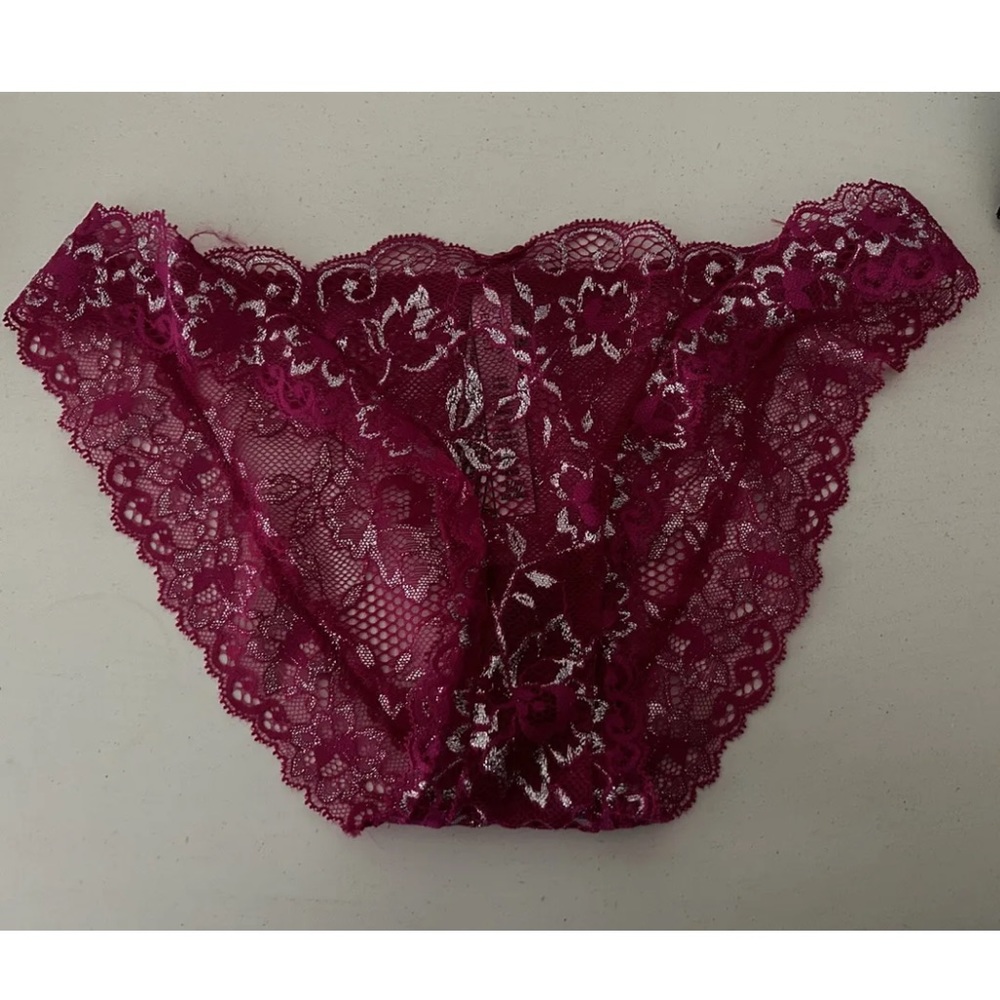 NWT Victoria’s Secret Pink Sparkle Allure Shine Cheekini Panty Dream Angels XS.